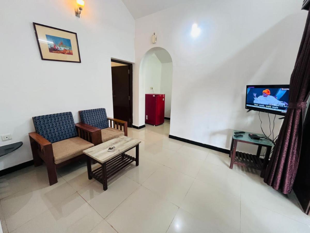 Naga Cottages Morjim Exterior foto
