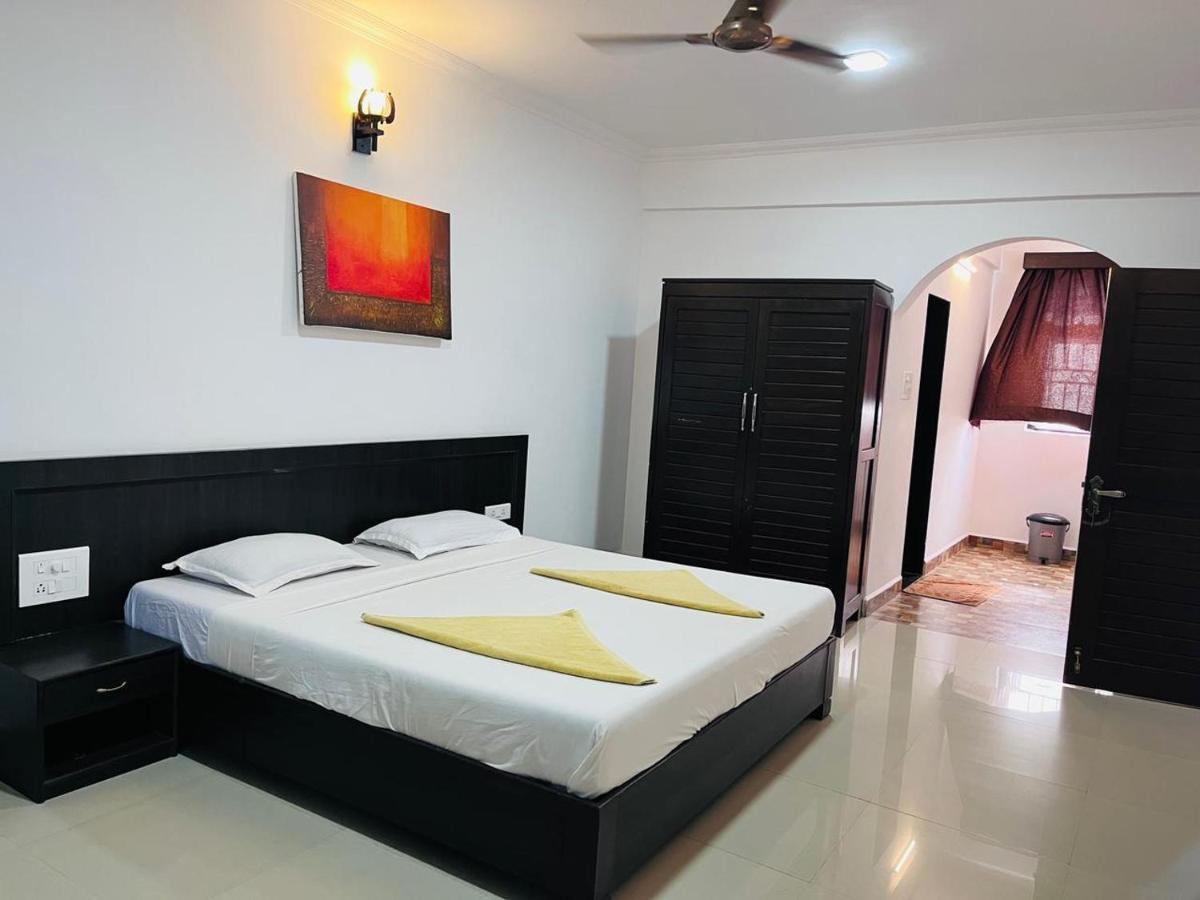 Naga Cottages Morjim Exterior foto